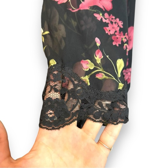 VTG 70s SEARS Lingerie Floral Rose Robe - Picture 3 of 7